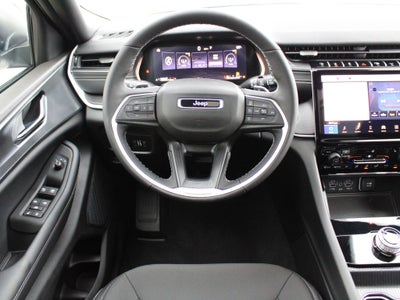 2027 Jeep Grand Cherokee Laredo X
