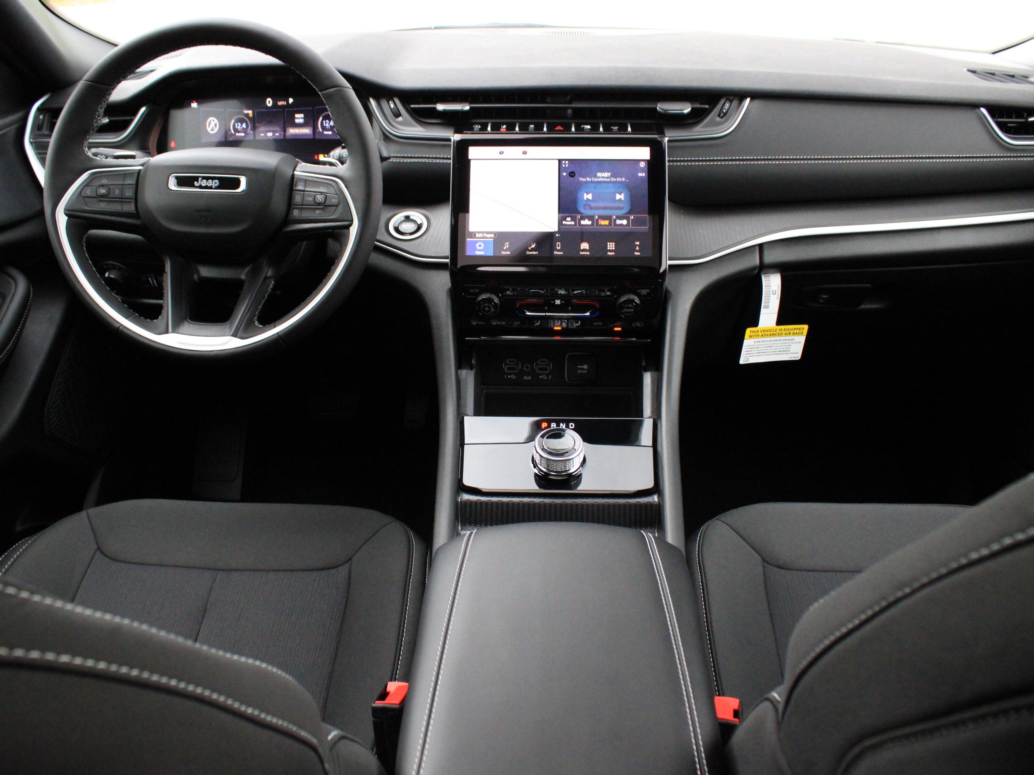 2027 Jeep Grand Cherokee Laredo X