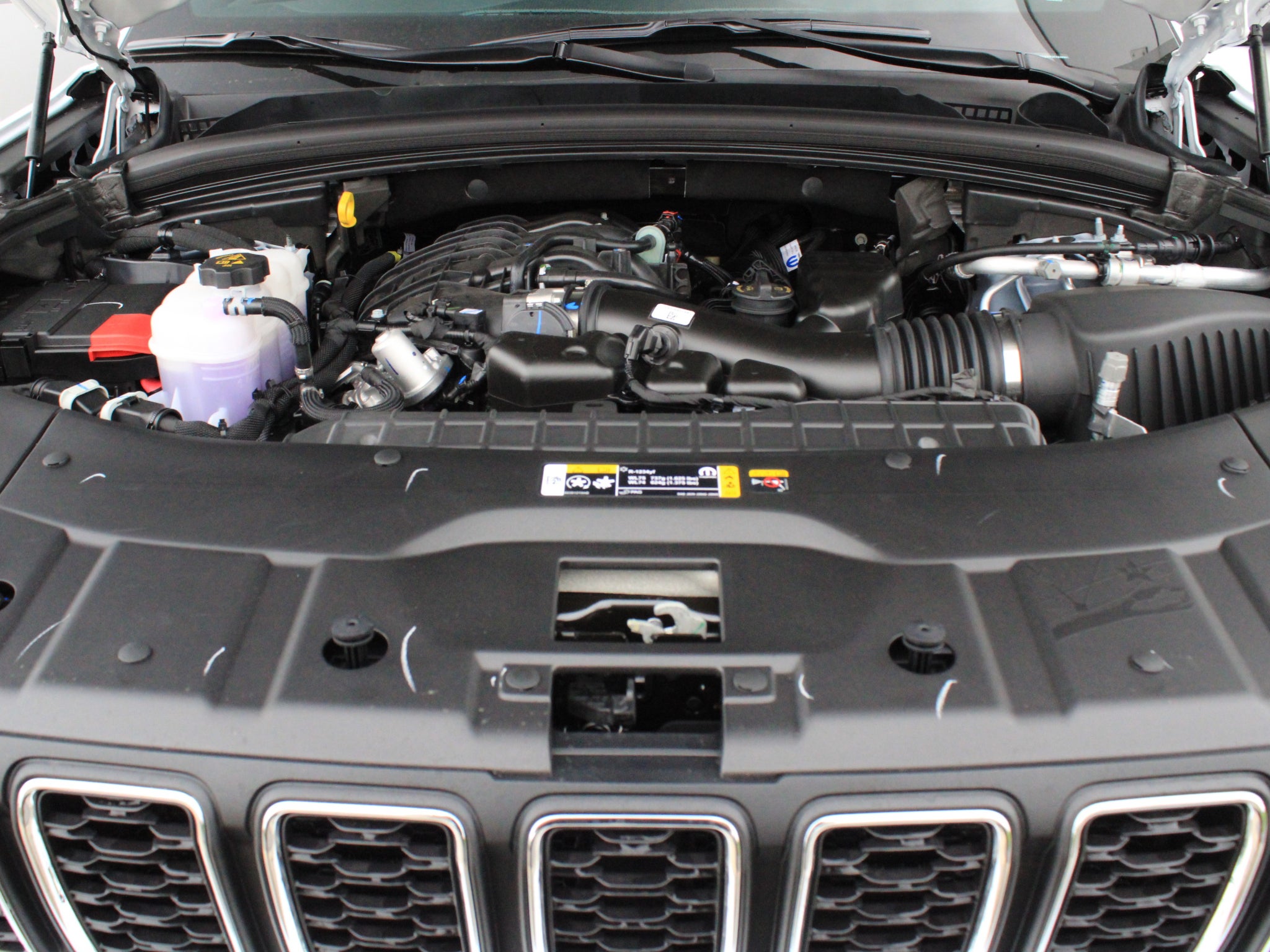 2027 Jeep Grand Cherokee Laredo X