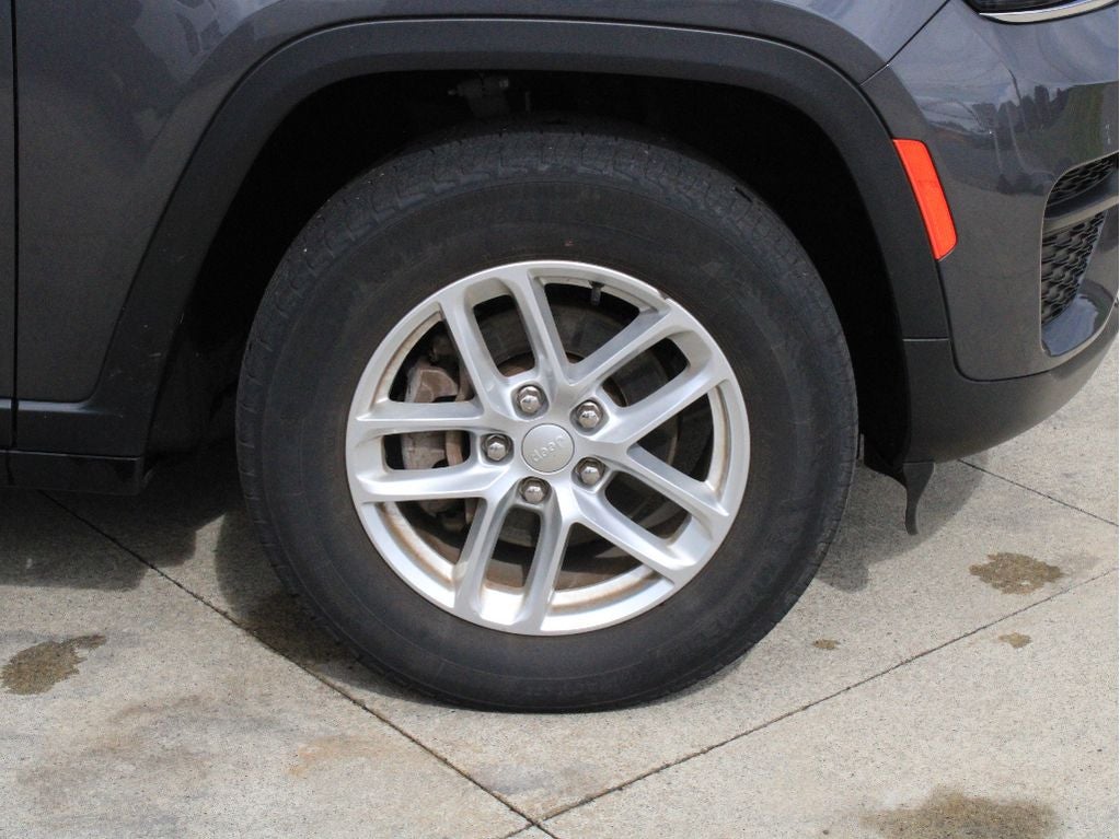 2023 Jeep Grand Cherokee Laredo X