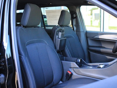 2027 Jeep Grand Cherokee Laredo X