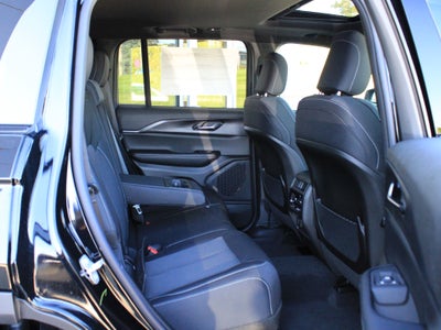 2027 Jeep Grand Cherokee Laredo X