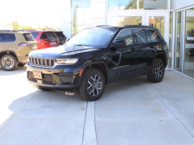 2027 Jeep Grand Cherokee Laredo X