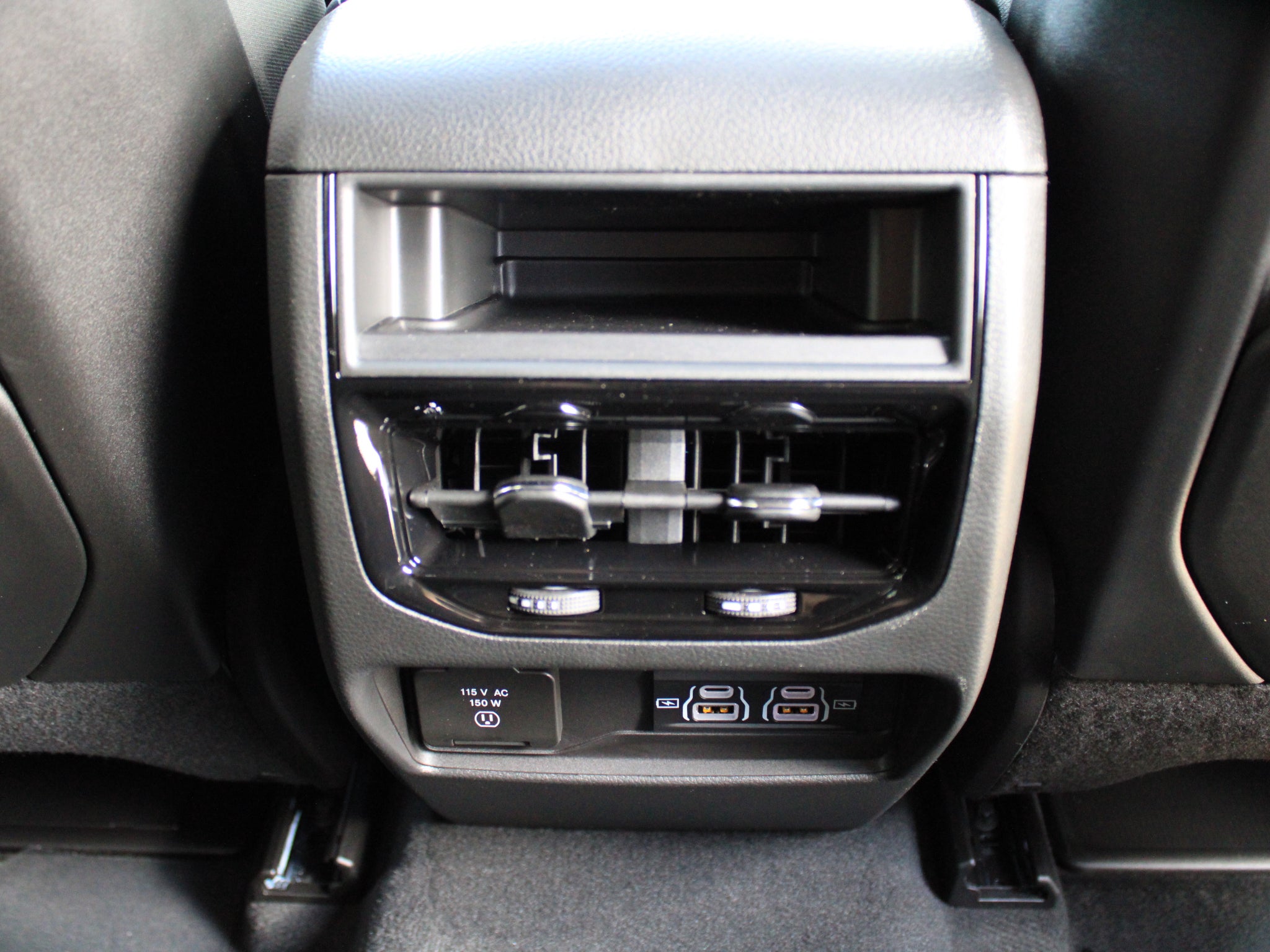 2027 Jeep Grand Cherokee Laredo X