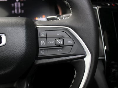 2025 Jeep Grand Cherokee Laredo X