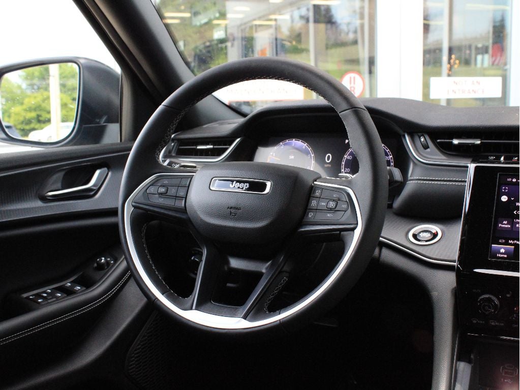 2026 Jeep Grand Cherokee Laredo X