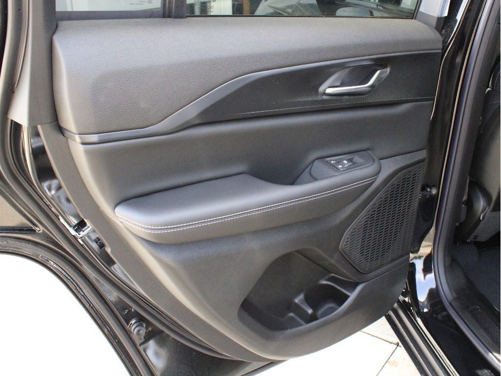 2026 Jeep Grand Cherokee Laredo X