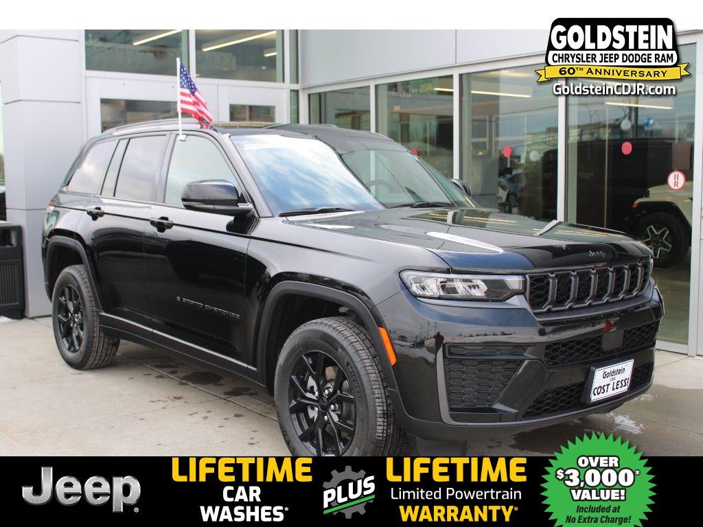 2026 Jeep Grand Cherokee Laredo Altitude
