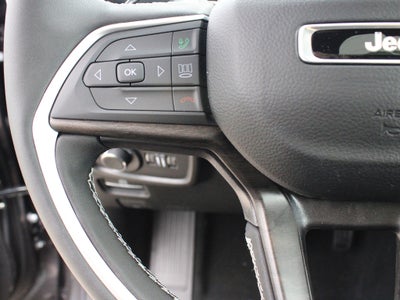 2026 Jeep Grand Cherokee Laredo Altitude