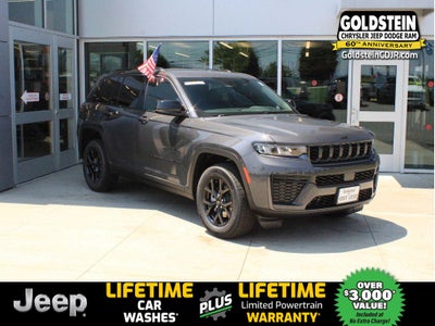 2026 Jeep Grand Cherokee Laredo Altitude