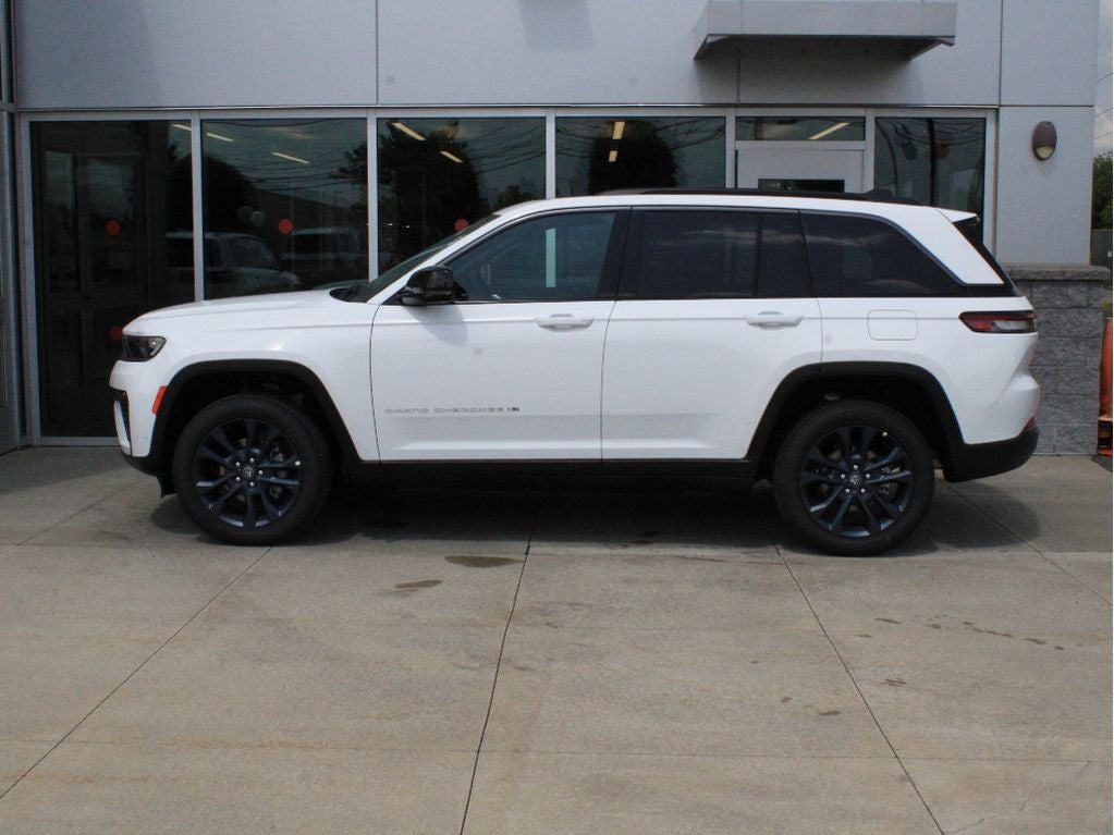 2026 Jeep Grand Cherokee 85th Anniversary Edition