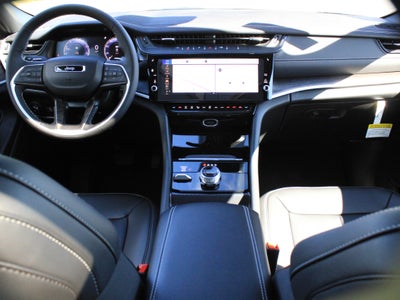 2027 Jeep Grand Cherokee Limited