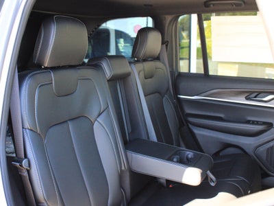 2027 Jeep Grand Cherokee Limited