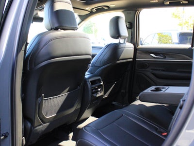 2027 Jeep Grand Cherokee Limited
