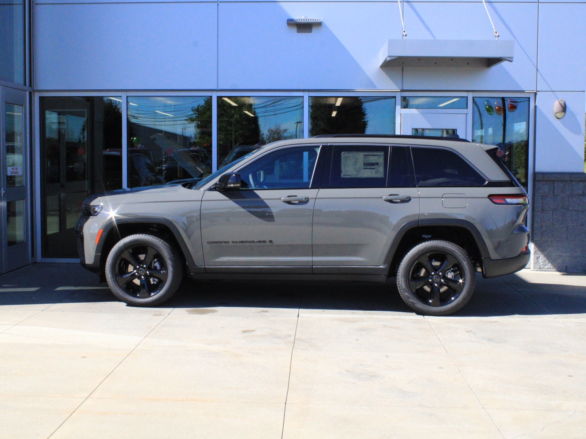 2027 Jeep Grand Cherokee Limited