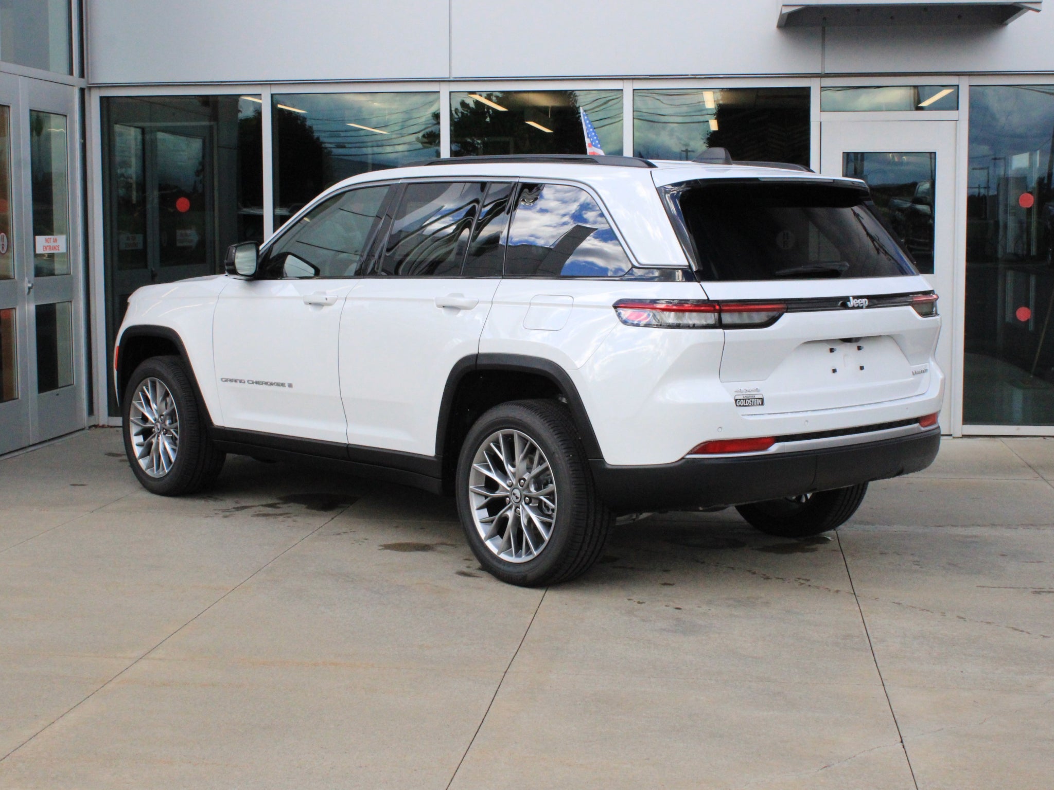 2027 Jeep Grand Cherokee Limited