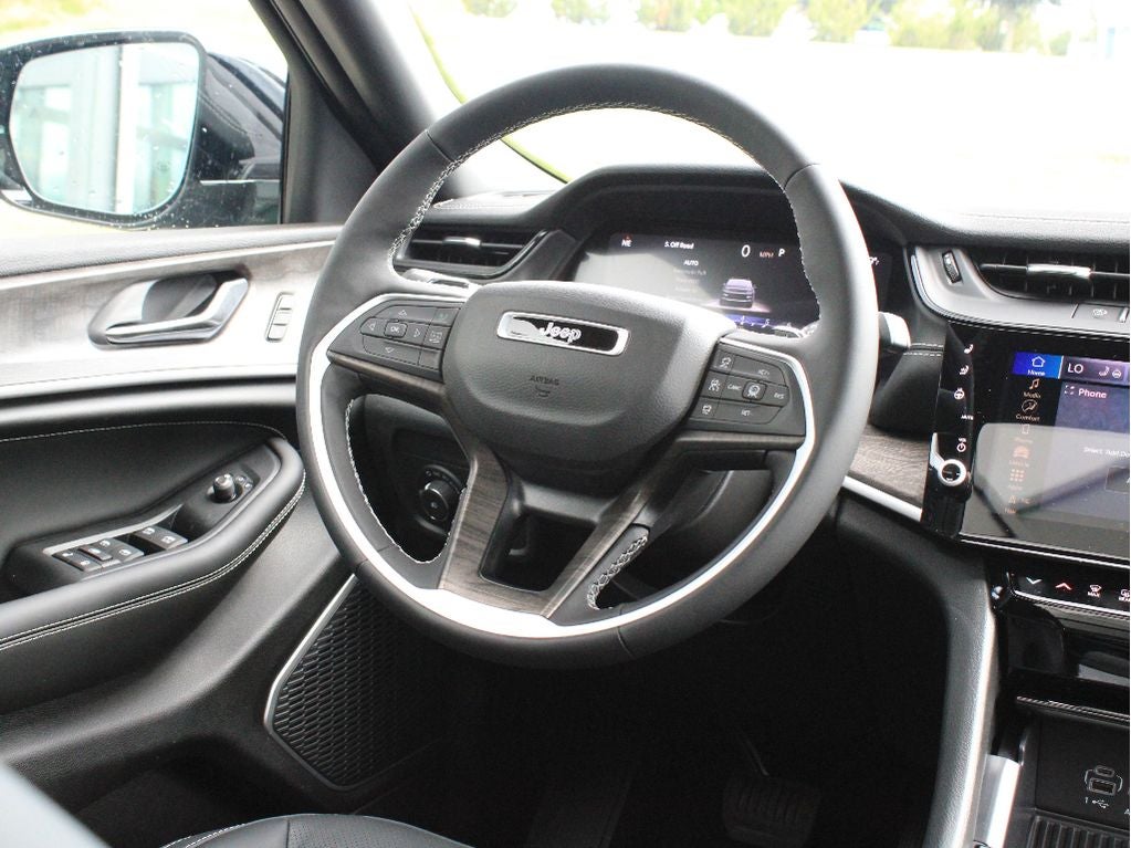 2026 Jeep Grand Cherokee Limited Reserve