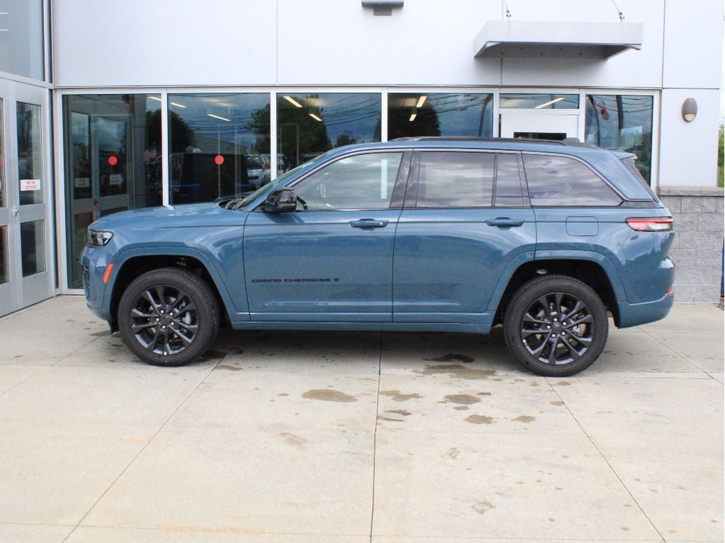 2026 Jeep Grand Cherokee Limited Reserve