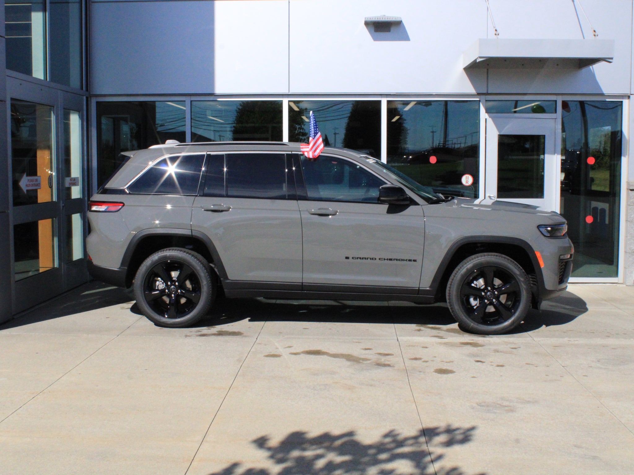 2027 Jeep Grand Cherokee Limited