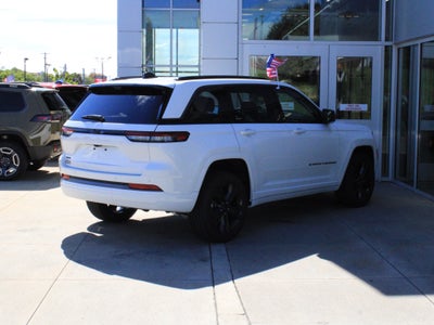 2027 Jeep Grand Cherokee Limited Reserve