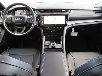 2027 Jeep Grand Cherokee Limited