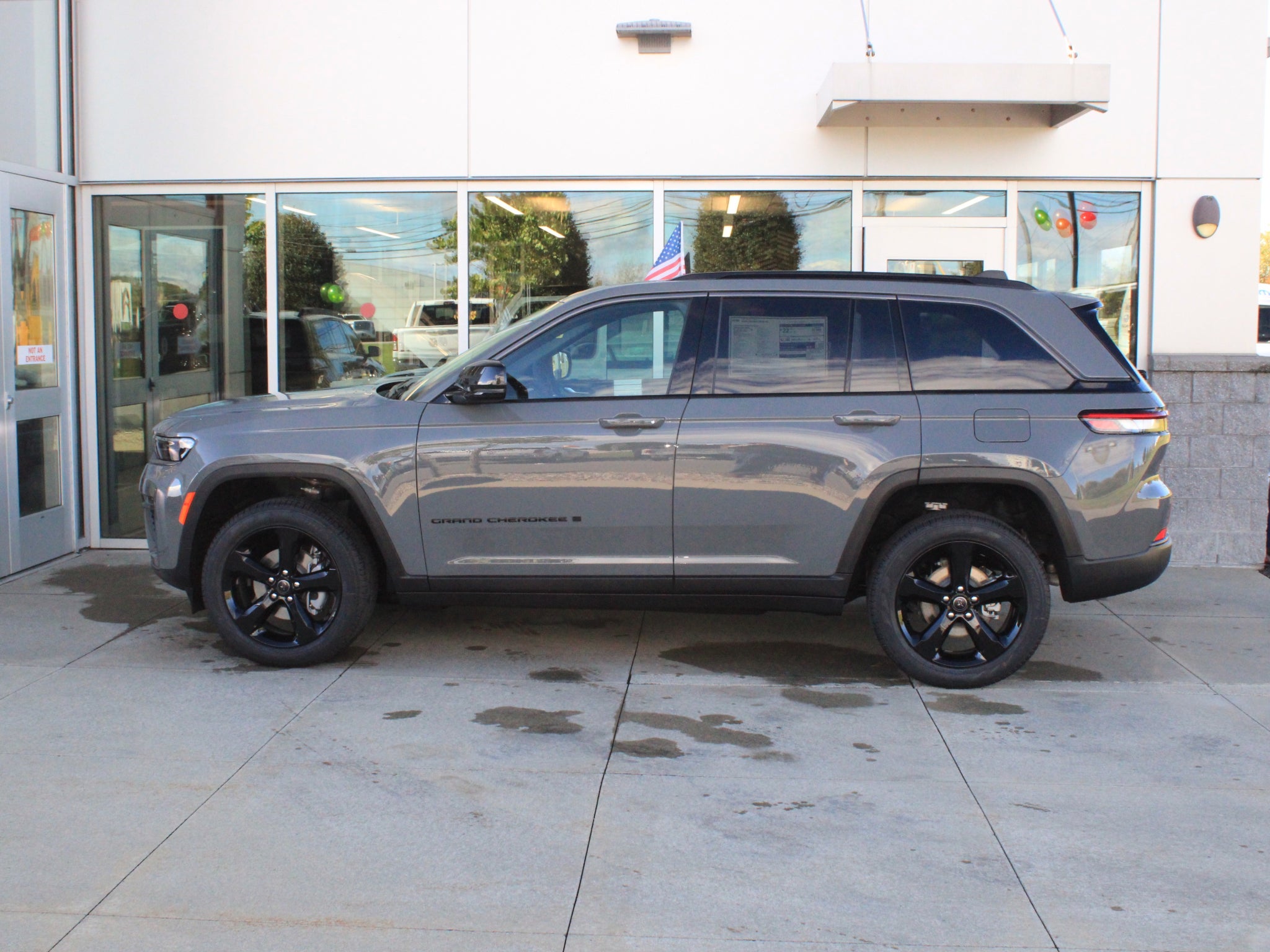 2027 Jeep Grand Cherokee Limited