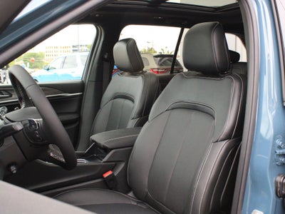 2027 Jeep Grand Cherokee Limited Reserve
