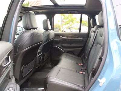 2027 Jeep Grand Cherokee Limited Reserve