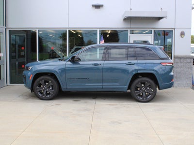 2027 Jeep Grand Cherokee Limited Reserve