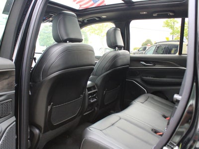 2027 Jeep Grand Cherokee Limited Reserve