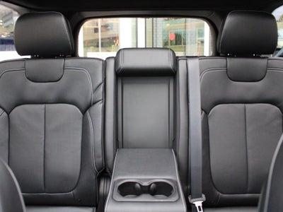 2027 Jeep Grand Cherokee Limited Reserve