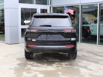 2027 Jeep Grand Cherokee Limited Reserve