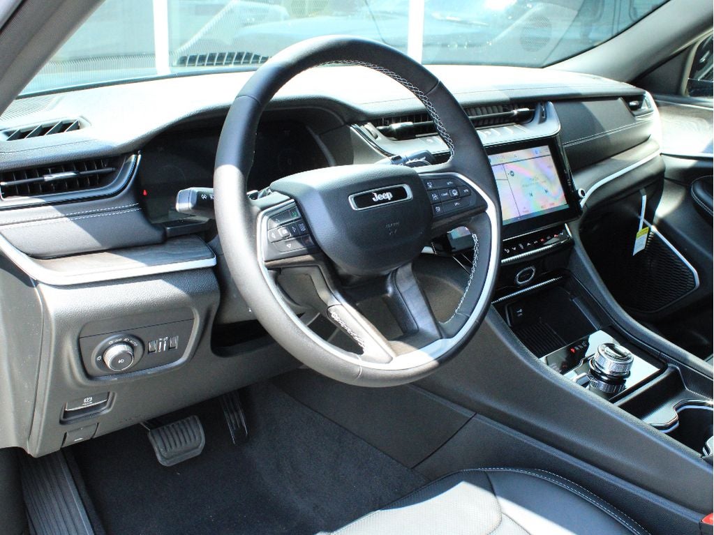 2026 Jeep Grand Cherokee Limited Reserve