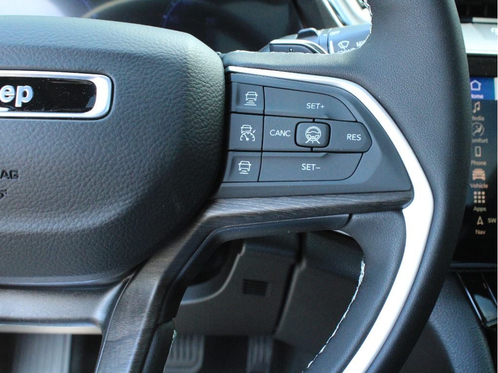 2026 Jeep Grand Cherokee Limited Reserve