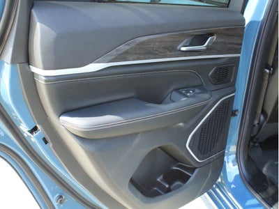 2026 Jeep Grand Cherokee Limited Reserve