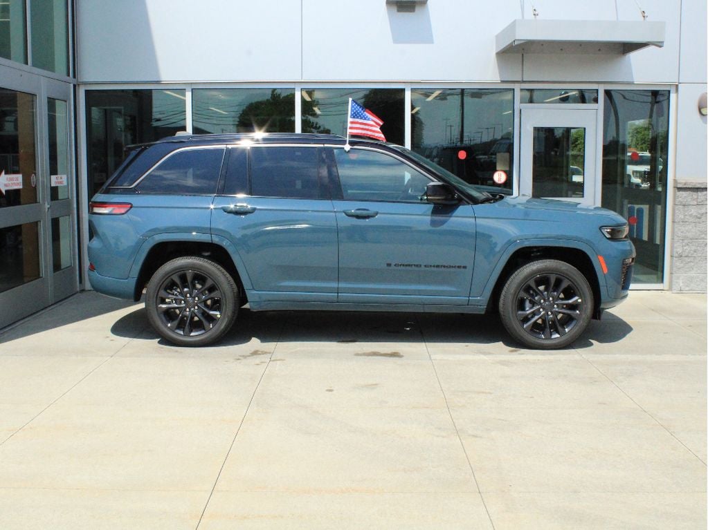 2026 Jeep Grand Cherokee Limited Reserve