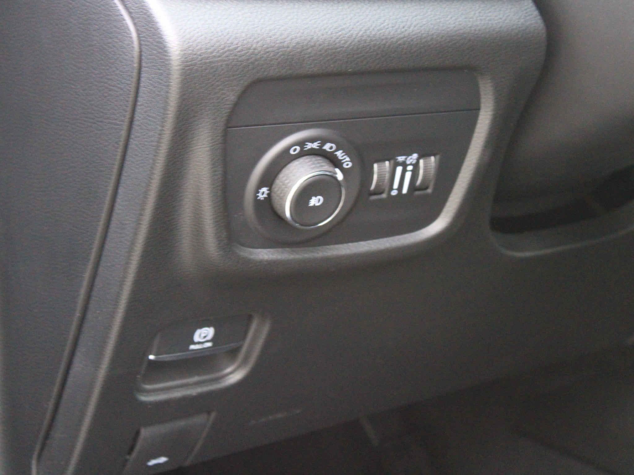 2026 Jeep Grand Cherokee 85th Anniversary Edition