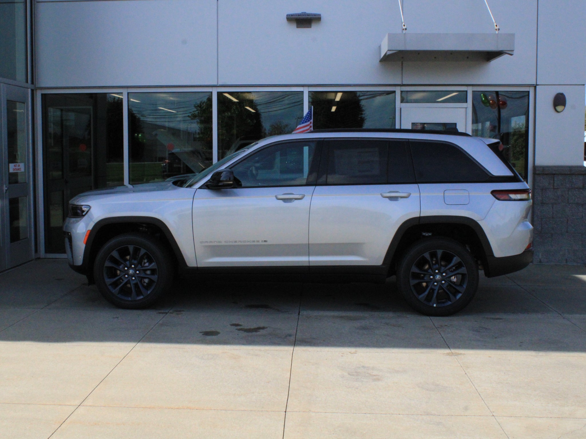 2026 Jeep Grand Cherokee 85th Anniversary Edition