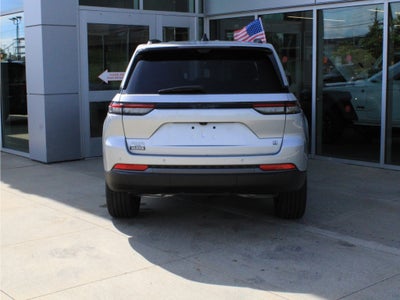 2026 Jeep Grand Cherokee 85th Anniversary Edition