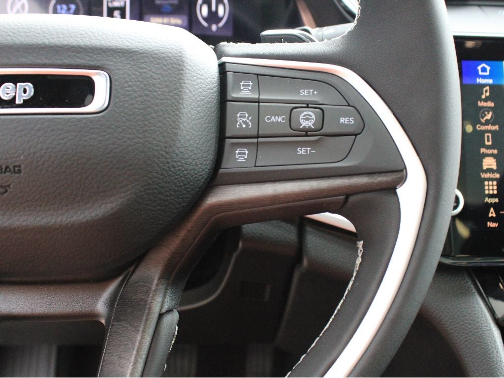 2026 Jeep Grand Cherokee Limited Reserve