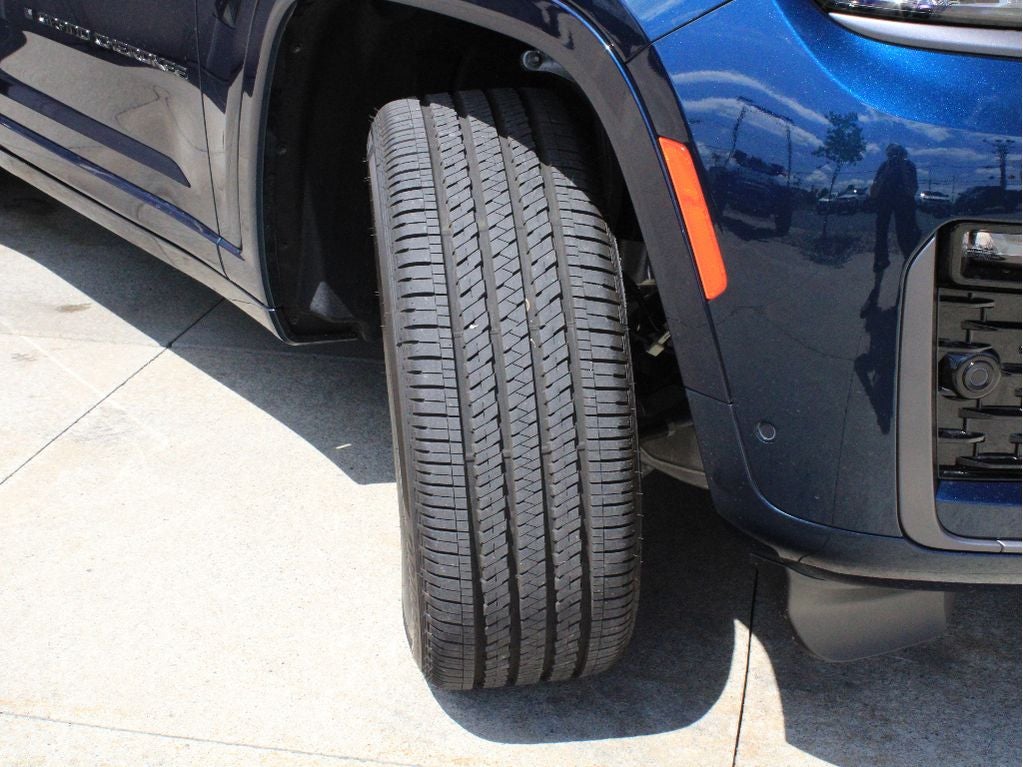 2026 Jeep Grand Cherokee Limited Reserve