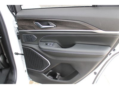 2026 Jeep Grand Cherokee Limited Reserve