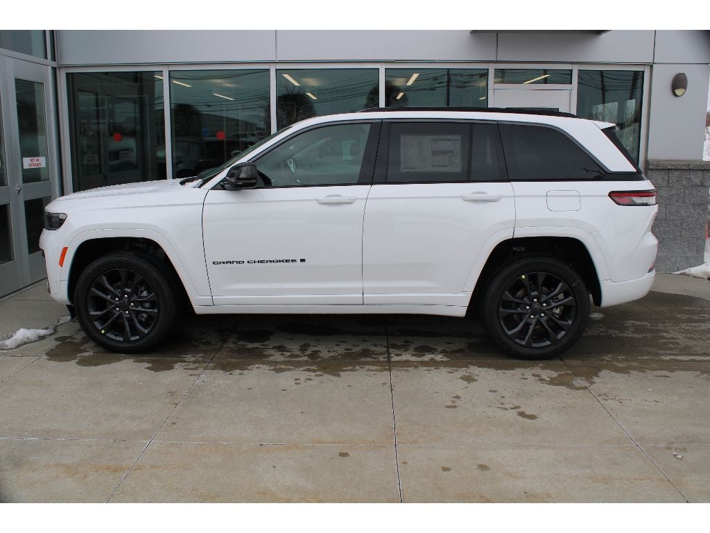 2026 Jeep Grand Cherokee Limited Reserve