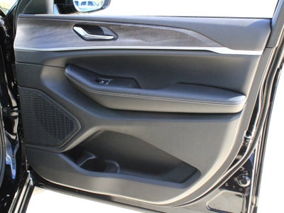2027 Jeep Grand Cherokee Limited