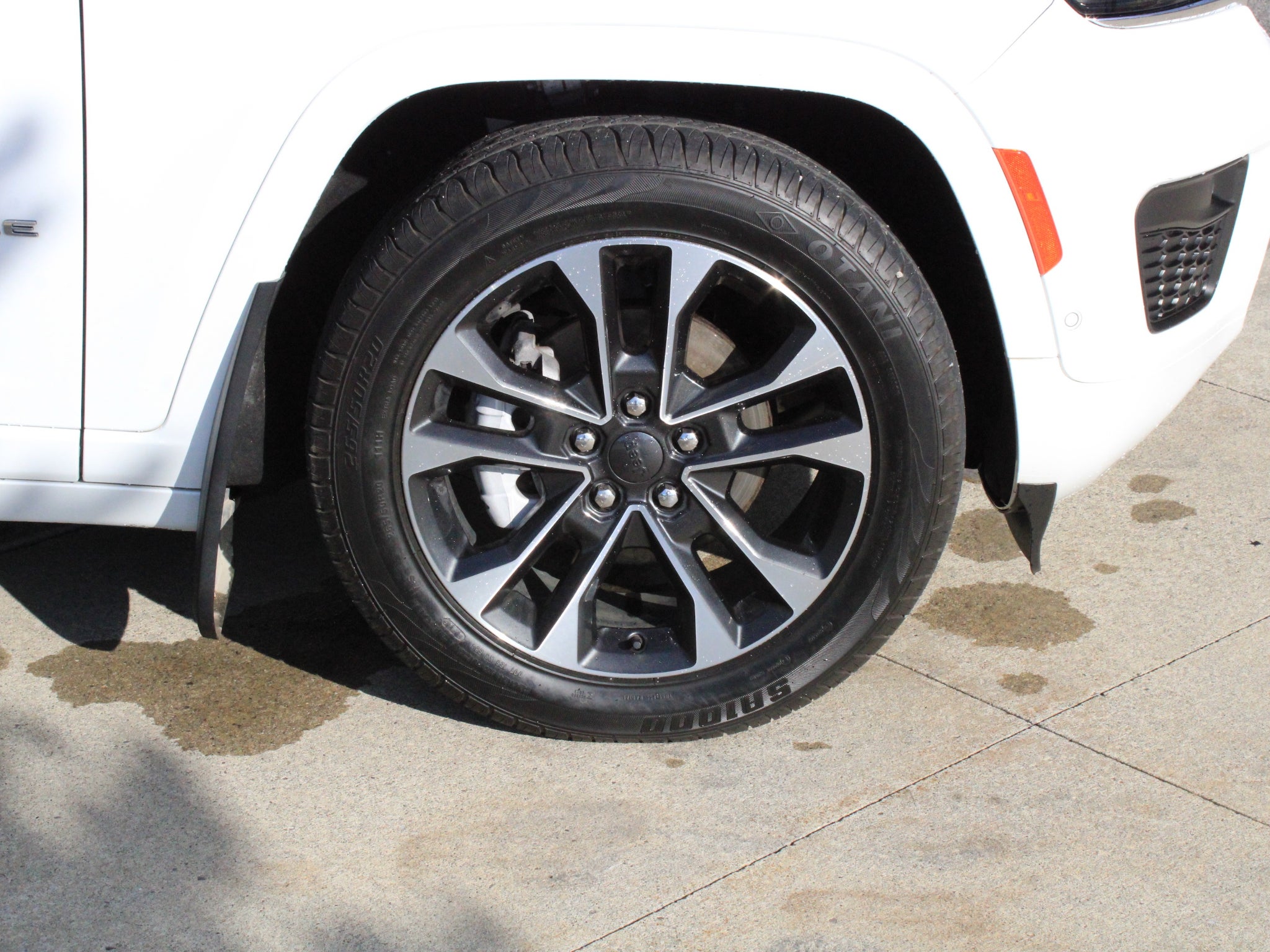 2023 Jeep Grand Cherokee Overland