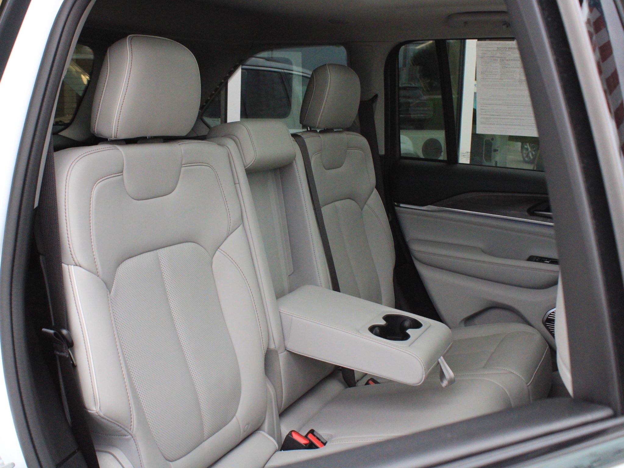 2023 Jeep Grand Cherokee Overland