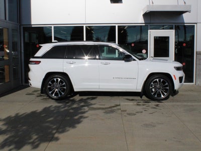 2023 Jeep Grand Cherokee Overland