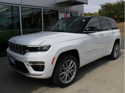 2025 Jeep Grand Cherokee Summit