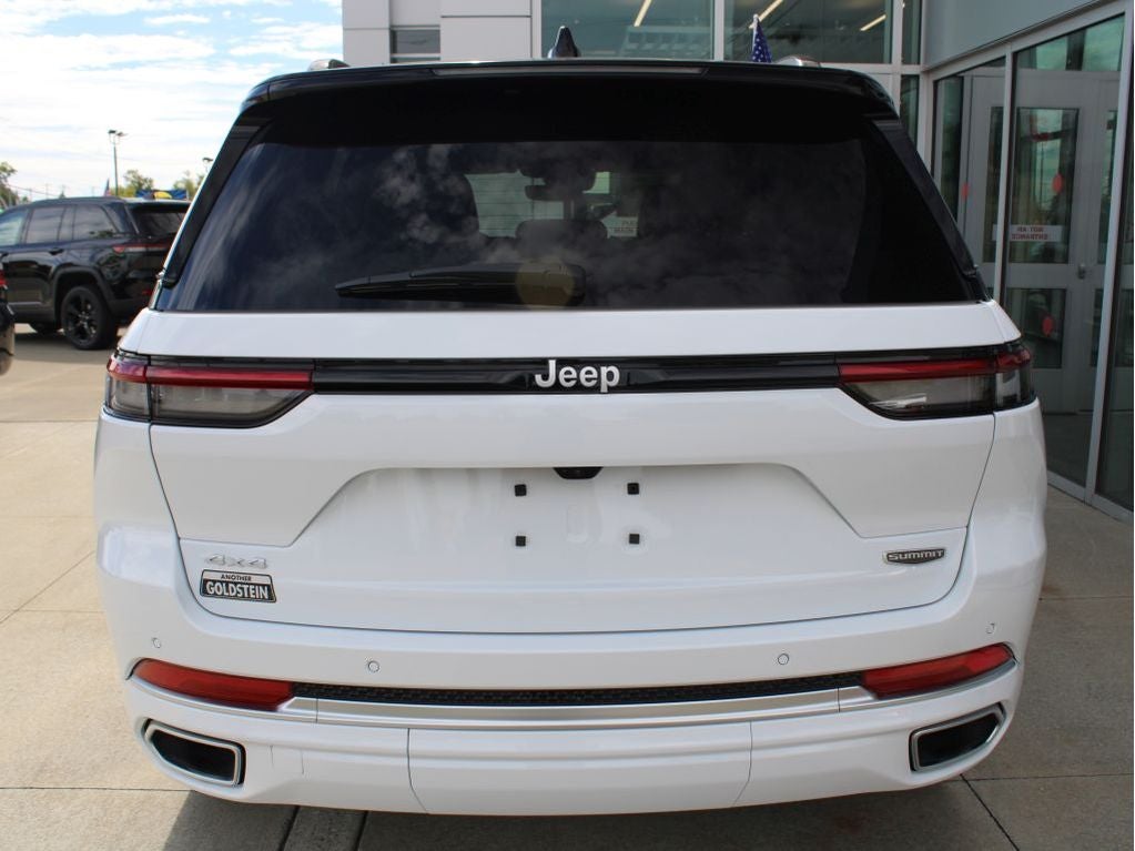2025 Jeep Grand Cherokee Summit