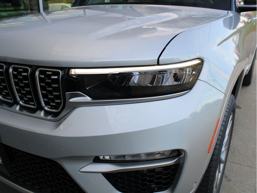 2025 Jeep Grand Cherokee Summit